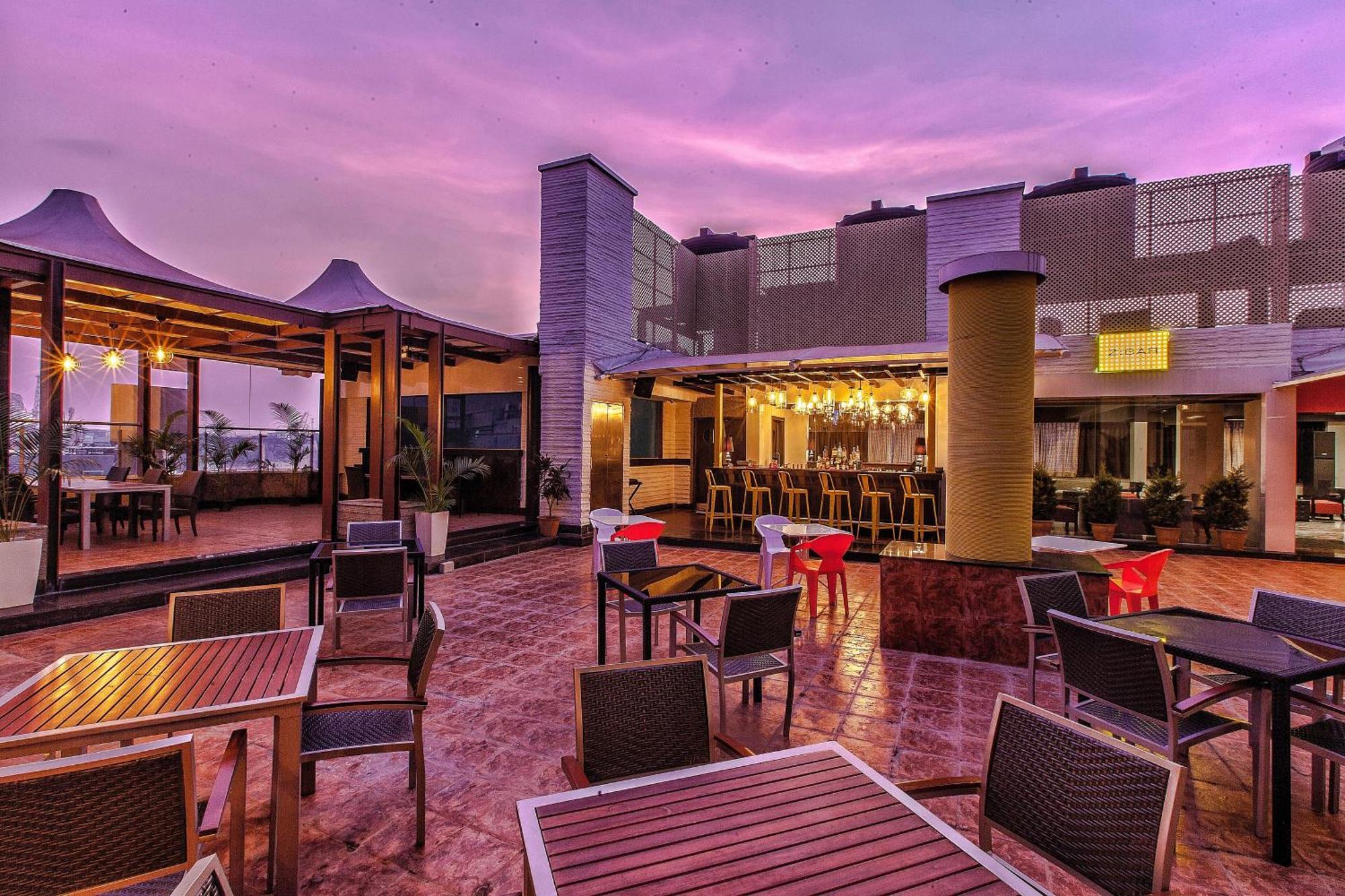 Zone By The Park Electronic City Kammasandra Exterior foto
